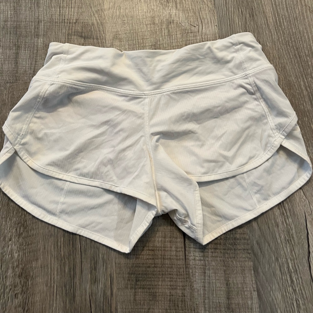 Lululemon run speed up low rise shorts